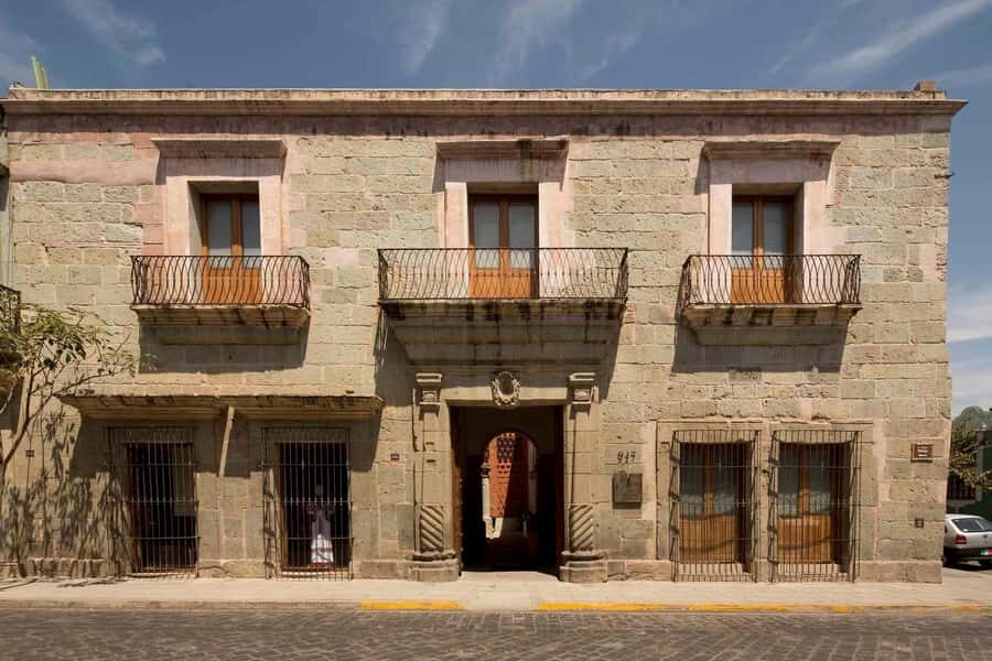 Oaxaca Walking Tour with a Local Guide: Pre-Hispanic Cultures and Heritage - Key highlights worth showing up for