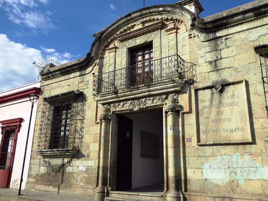 Oaxaca Walking Tour with a Local Guide: Pre-Hispanic Cultures and Heritage - Price and value: $24 for 2 hours with an expert historian