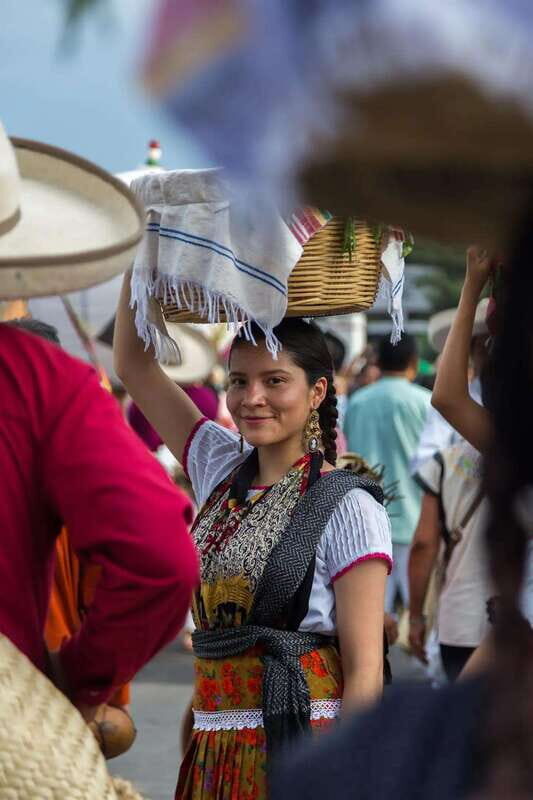 Oaxaca walking tour with a local photographer - What to Bring: Small Prep That Saves the Trip