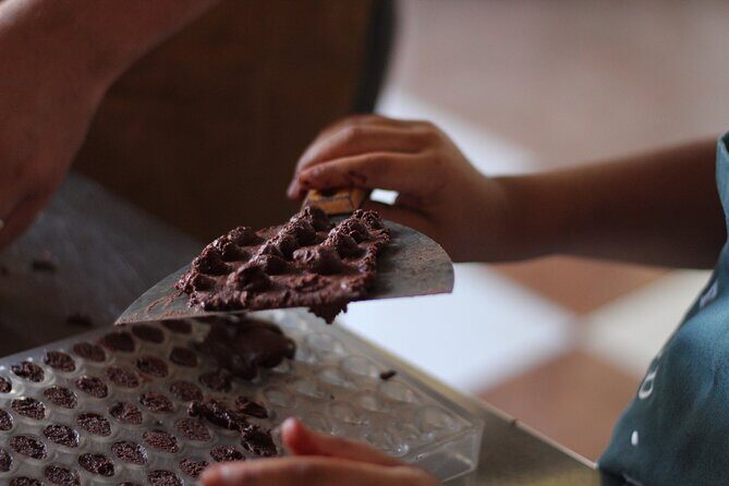 Oaxacan Chocolate Tablet Workshop - EtnofoodXicoténcatl Meeting Point: Easy Start, No Confusing Detours
